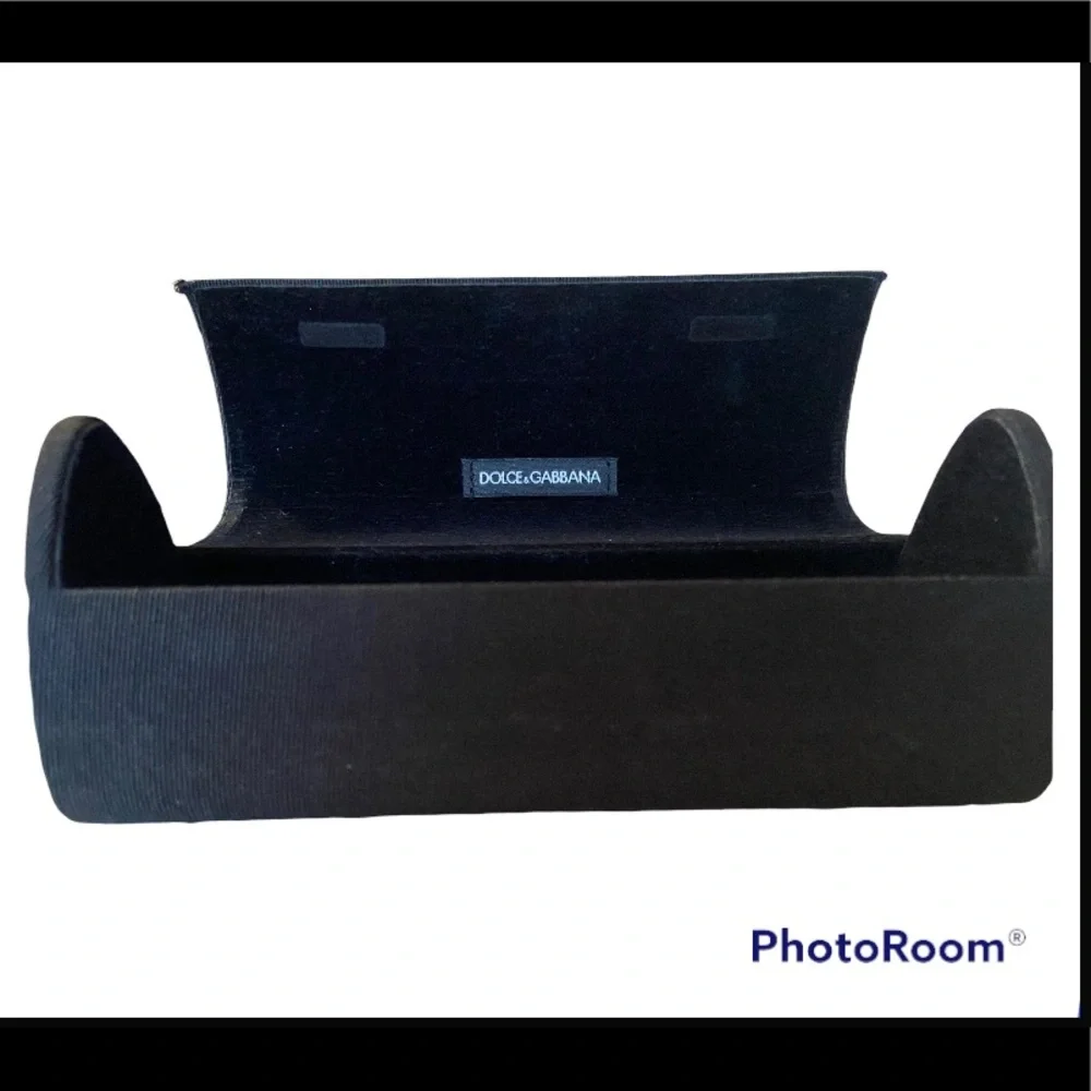 🎉HP🎉Dolce & Gabbana Eyeglass case- EUC - Picture 3 of 4